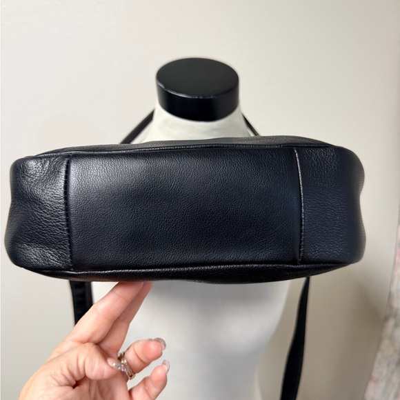 Fossil Black Leather Cross body Bag Purse - Picture 15 of 16